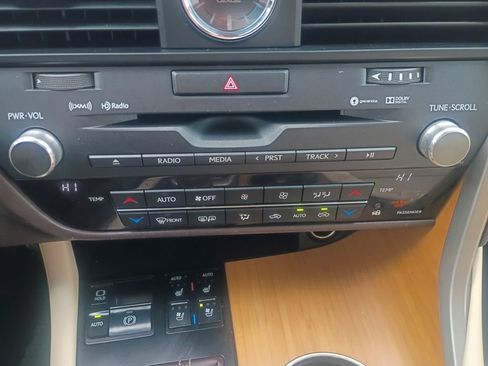 Used 2017 Lexus RX 350 FWD w/ Premium Package image 4