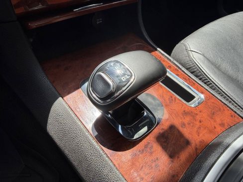 Used 2012 Chrysler 300 Limited RWD image 16