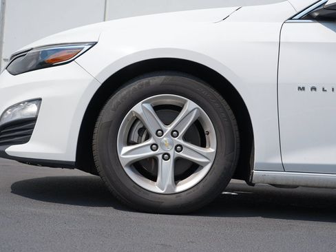 Used 2023 Chevrolet Malibu LT w/ Driver Confidence Package FWD image 11