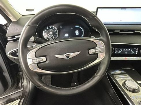 Used 2025 Genesis GV70 2.5T AWD/4WD image 15