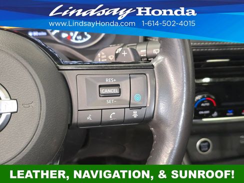 Used 2023 Nissan Rogue SL w/ SL Premium Package image 16