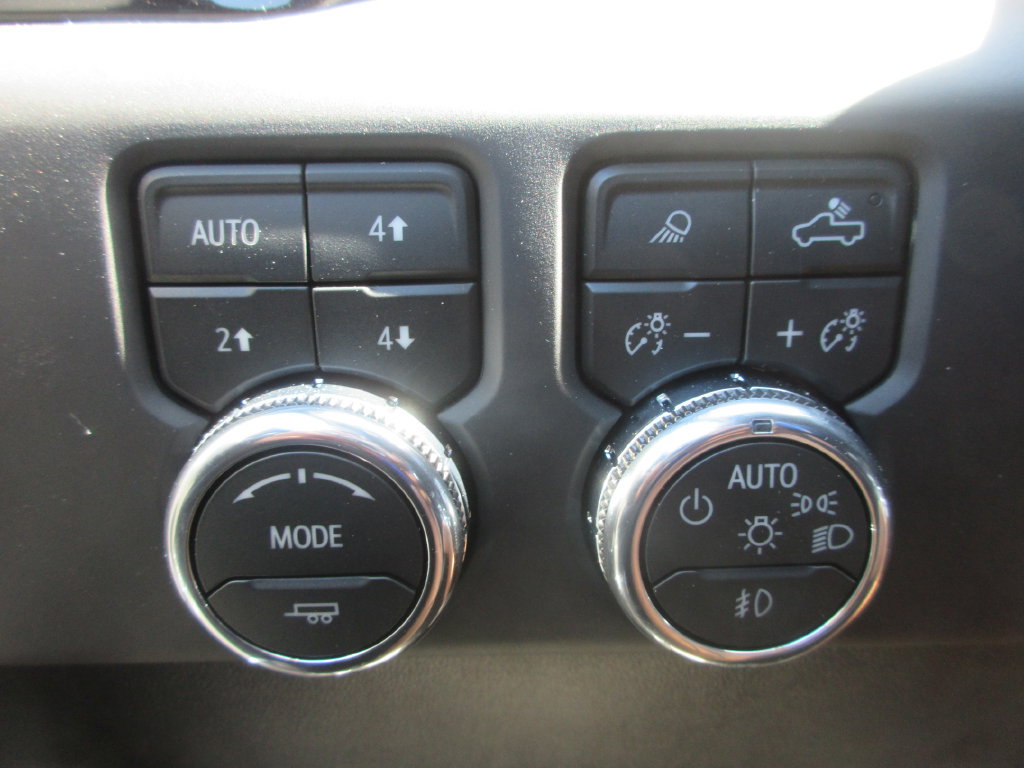 New 2026 GMC Sierra 1500 Denali AWD/4WD image 17