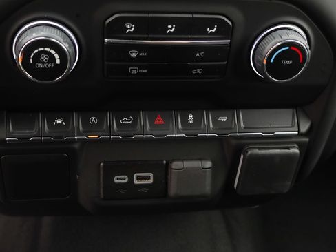 Used 2025 Chevrolet Silverado 1500 Custom w/ Turbomax Blackout Package RWD image 35