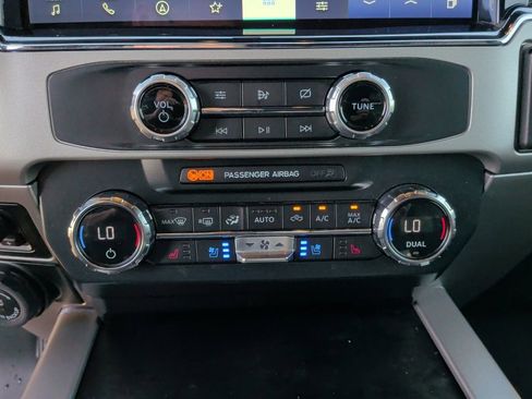 Used 2022 Ford F250 Lariat w/ Tremor Off-Road Package image 34