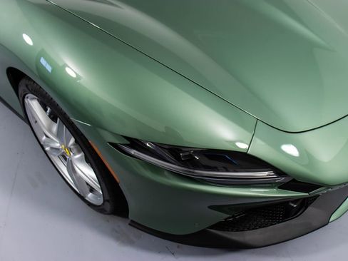 Certified 2024 Ferrari Roma Spider RWD image 12