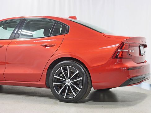 Used 2023 Volvo S60 T8 Plus AWD/4WD image 10