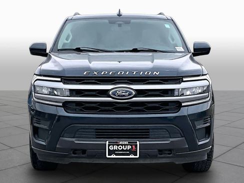Used 2022 Ford Expedition XLT AWD/4WD image 4