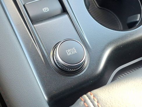 New 2026 Ford Explorer Active image 27