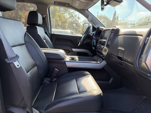 Used 2019 Chevrolet Silverado 3500 LTZ w/ Duramax Plus Package image 10
