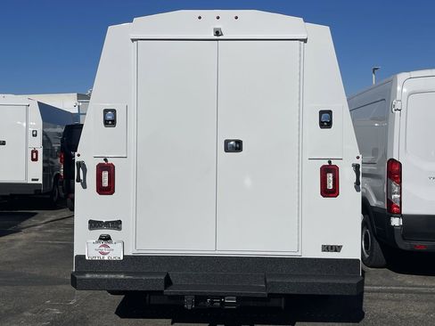 New 2026 Ford E-350 and Econoline 350 Super Duty w/ Power Equipment Group image 5