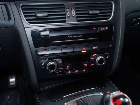 Used 2013 Audi RS 5 Coupe w/ Audi MMI Navigation Plus Pkg image 45