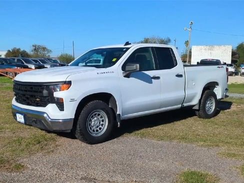 Certified 2023 Chevrolet Silverado 1500 W/T w/ WT Value Package image 4