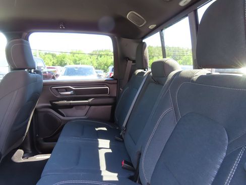 Used 2025 RAM 1500 Big Horn AWD/4WD image 34