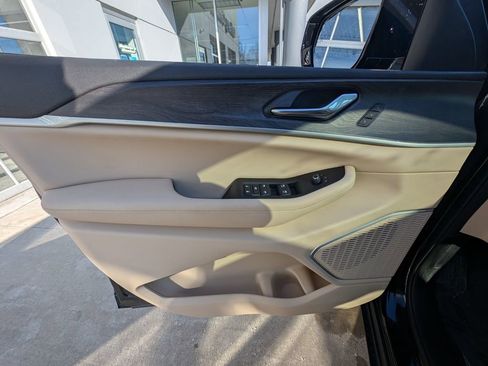 New 2026 Jeep Grand Cherokee L Limited image 41