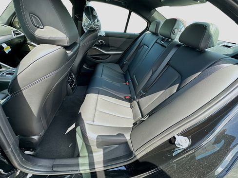 New 2026 BMW 330i Sedan w/ M Sport Package RWD image 19