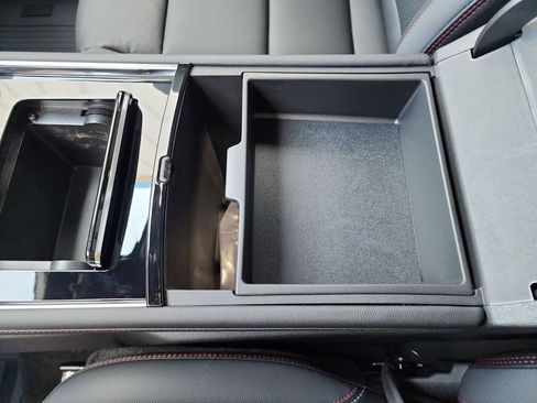 New 2026 Chevrolet Traverse RS w/ LPO, Floor Liner Package image 33