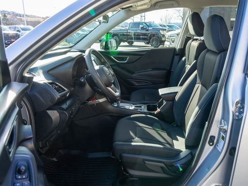 Used 2021 Subaru Forester image 11