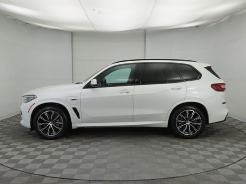 Certified 2023 BMW X5 xDrive45e w/ Executive Package image 8