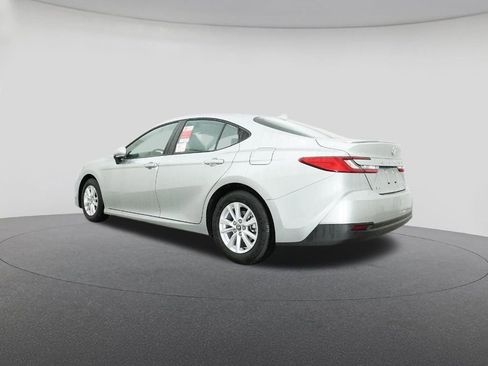 New 2026 Toyota Camry LE image 21