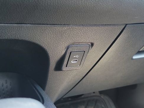 Used 2023 Toyota Corolla LE w/ LE Convenience Package FWD image 18