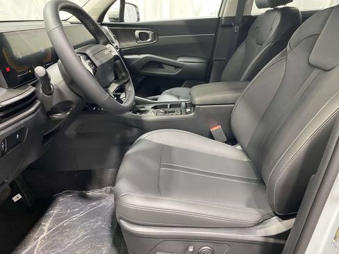 New 2026 Kia Sorento S AWD/4WD image 16