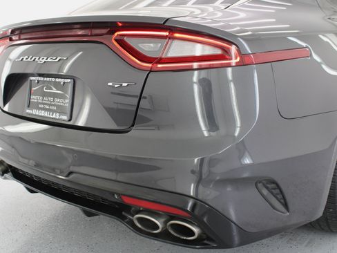 Used 2021 Kia Stinger GT image 23