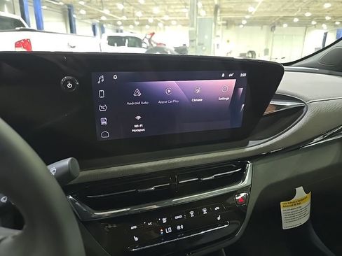 New 2026 Buick Envista Sport Touring FWD image 21