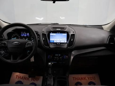 Used 2017 Ford Escape SE w/ Equipment Group 201A AWD/4WD image 19