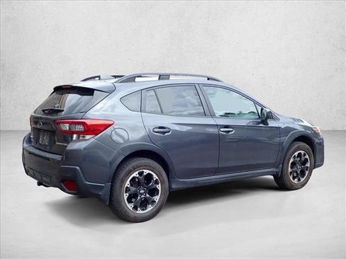 Used 2021 Subaru Crosstrek 2.0i Premium w/ Moonroof Package AWD/4WD image 8