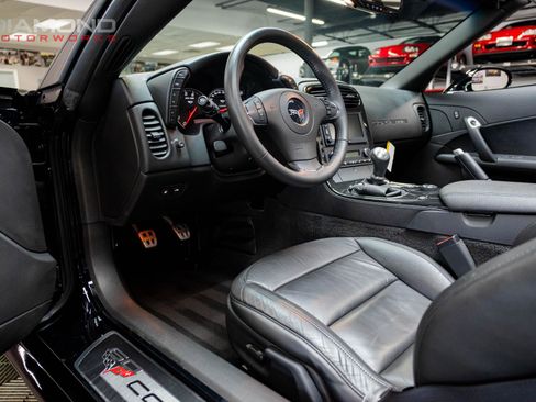 Used 2013 Chevrolet Corvette 427 w/ Z06 Carbon Fiber Package image 53