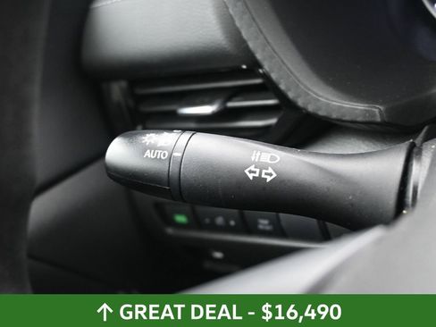 Used 2024 Nissan Sentra SV image 26