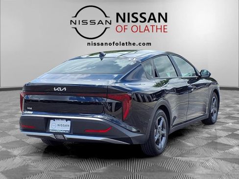 Used 2025 Kia K4 FWD image 29