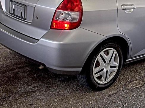 Used 2007 Honda Fit image 8