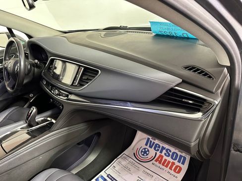 Used 2019 Buick Enclave Premium w/ Experience Buick Package image 33