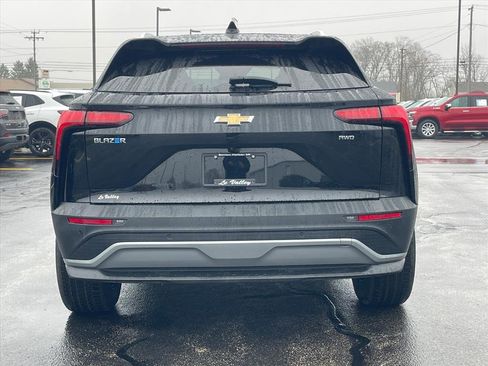 Certified 2024 Chevrolet Blazer EV LT image 27