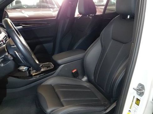 Used 2024 BMW X3 sDrive30i w/ Premium Package RWD image 5