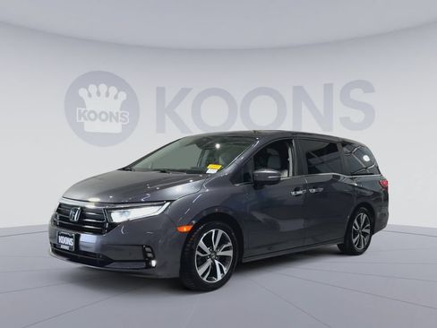 Used 2023 Honda Odyssey Touring image 5