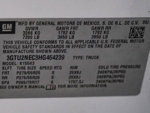 Used 2017 GMC Sierra 1500 SLT w/ SLT Premium Package image 57