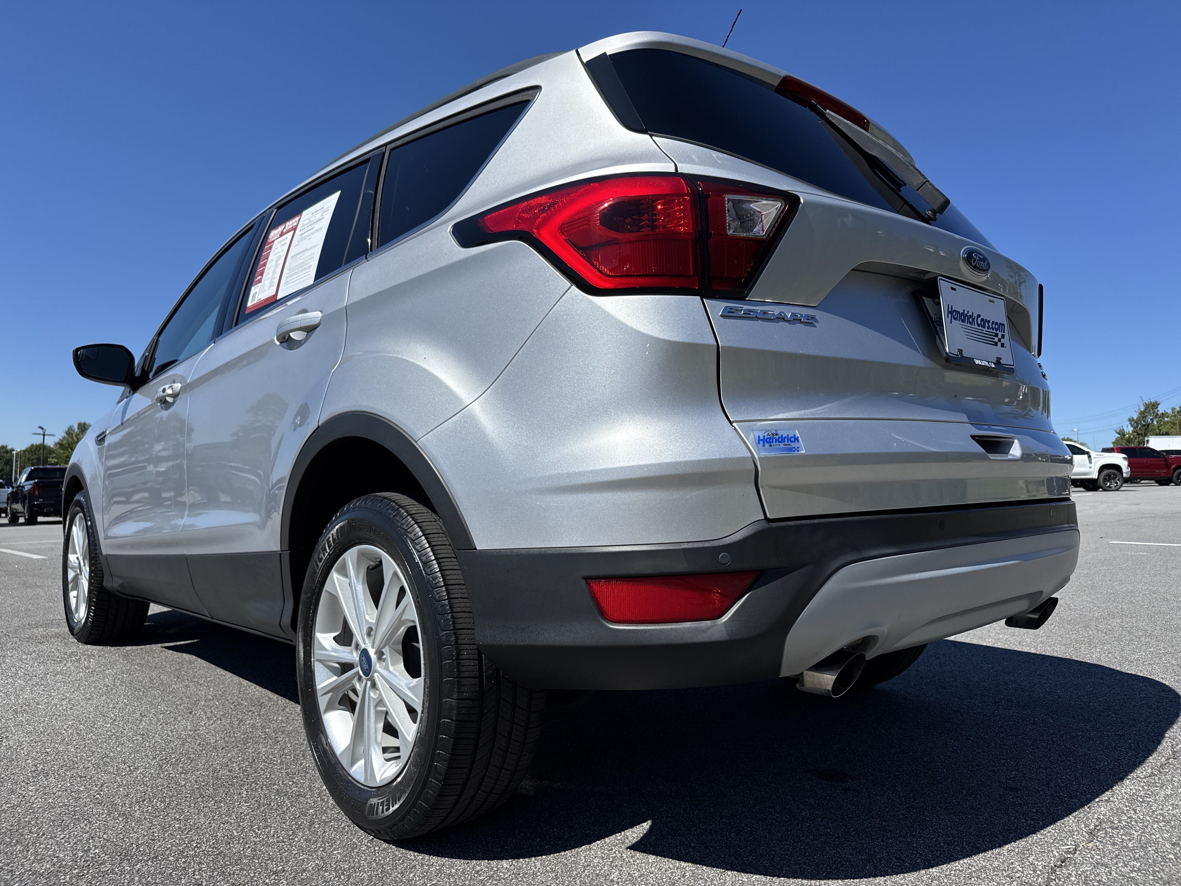 Used 2019 Ford Escape SEL FWD image 13