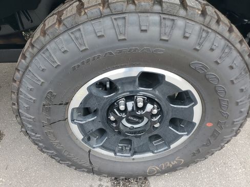 New 2026 Ford F250 Lariat w/ Tremor Off-Road Package image 6