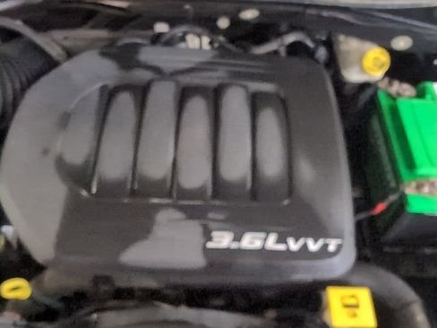 Used 2012 Chrysler Town & Country Touring w/ Entertainment Group #1 image 27