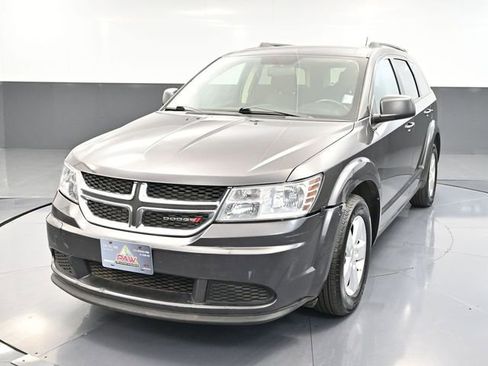 Used 2016 Dodge Journey SE w/ Flexible Seating Group image 12