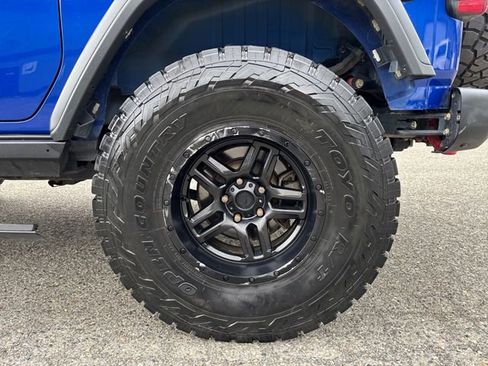 Used 2018 Jeep Wrangler Rubicon AWD/4WD image 29