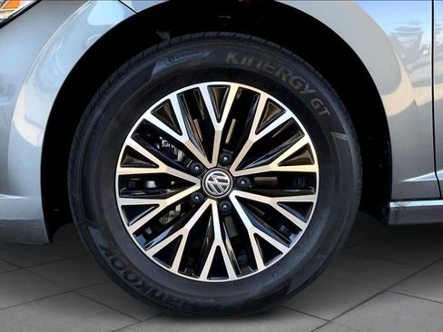 Used 2021 Volkswagen Jetta S image 17