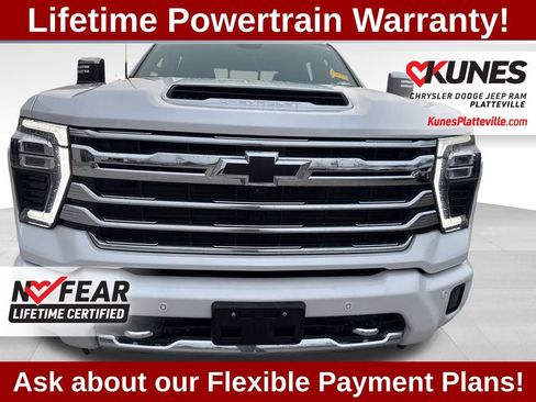 Used 2025 Chevrolet Silverado 2500 High Country w/ High Country Premium Package image 9