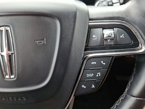 Used 2023 Lincoln Nautilus Reserve w/ Equipment Group 201A image 23