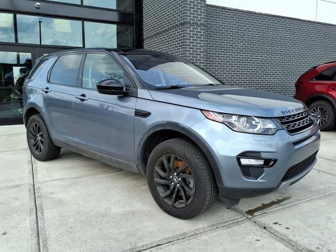 Used 2018 Land Rover Discovery Sport HSE image 1