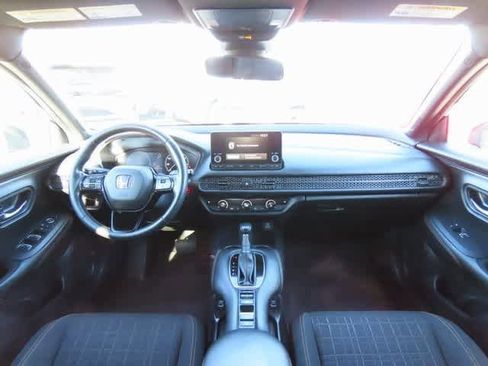 Certified 2023 Honda HR-V Sport image 18