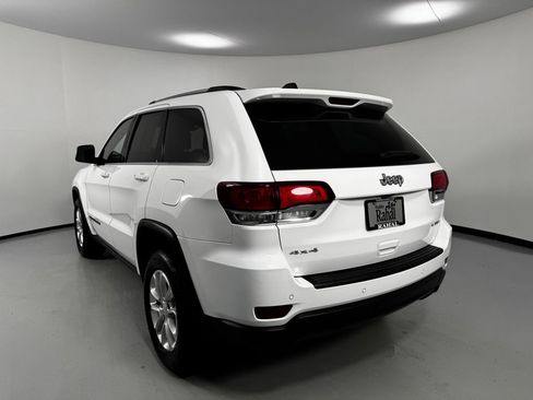 Used 2021 Jeep Grand Cherokee Laredo X AWD/4WD image 5