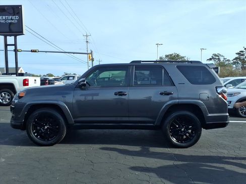 Used 2019 Toyota 4Runner Limited image 4
